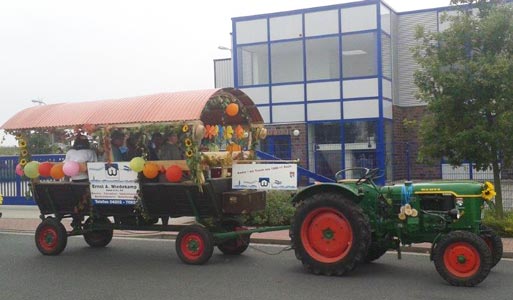 wiedekamp-1000-Jahre-Baden-Traktor